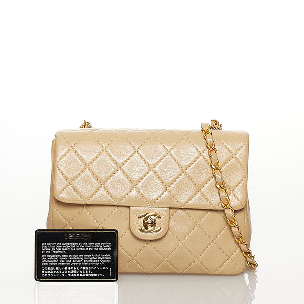 シャネル マトラッセ  ヴィンテージ ココマーク  ベージュ  ラムスキン チェーン ショルダーバッグ レディース CHANEL 【中古】