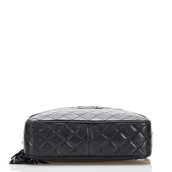 シャネル マトラッセ  ココマーク タッセル 斜め掛け チェーン ショルダーバッグ ブラック ラムスキン レディース CHANEL 【中古】
