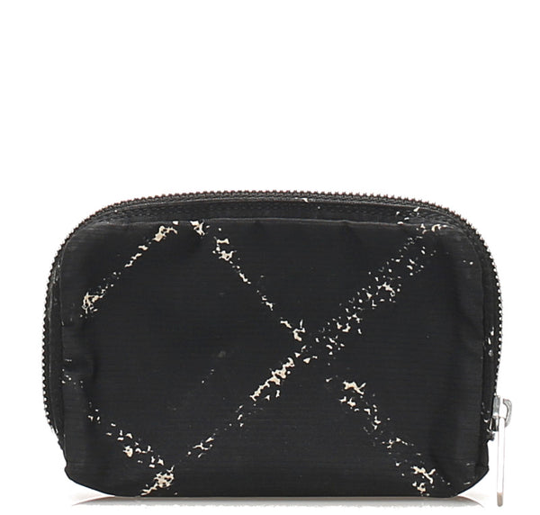 シャネル ブラック ナイロン ポーチ レディース CHANEL 中古