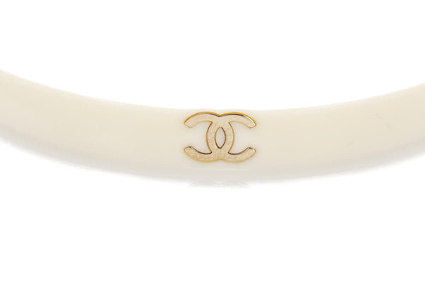 シャネル ブラック ホワイト プラスチック メッキ ブレスレット レディース CHANEL 中古