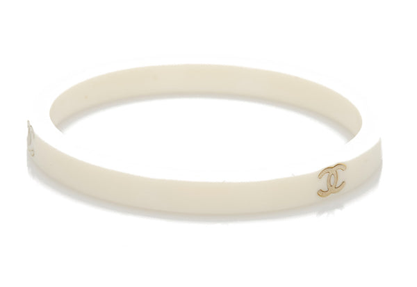 シャネル ブラック ホワイト プラスチック メッキ ブレスレット レディース CHANEL 中古