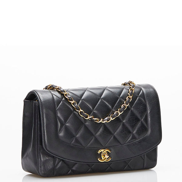 シャネル マトラッセ  ダイアナ ゴールド金具 チェーン ショルダーバッグ ブラック ラムスキン レディース CHANEL 【中古】