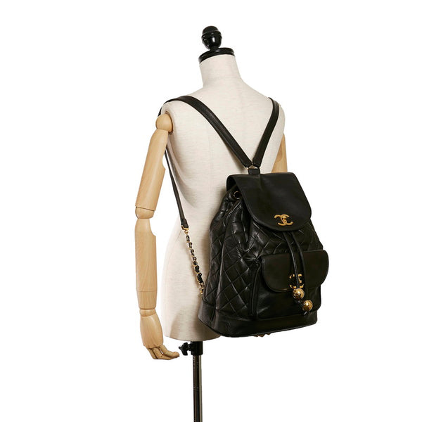 シャネル マトラッセ ココマーク  ブラック ラムスキン チェーン リュック バックパック レディース CHANEL 【中古】