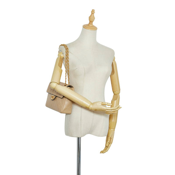 シャネル マトラッセ ココマーク ゴールド金具 チェーンショルダーバッグ ベージュ ラムスキン レディース CHANEL 【中古】