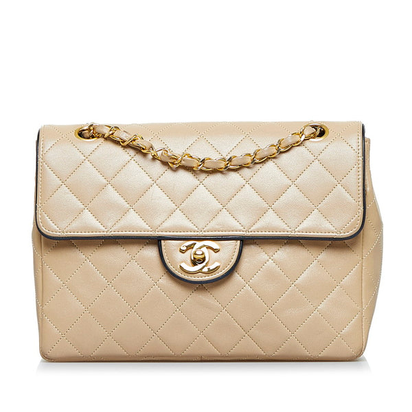 シャネル マトラッセ ココマーク ゴールド金具 チェーンショルダーバッグ ベージュ ラムスキン レディース CHANEL 【中古】