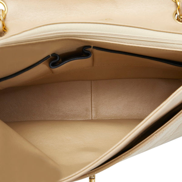 シャネル マトラッセ ココマーク ゴールド金具 チェーンショルダーバッグ ベージュ ラムスキン レディース CHANEL 【中古】