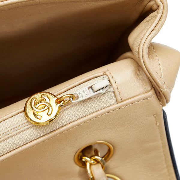 シャネル マトラッセ ココマーク ゴールド金具 チェーンショルダーバッグ ベージュ ラムスキン レディース CHANEL 【中古】