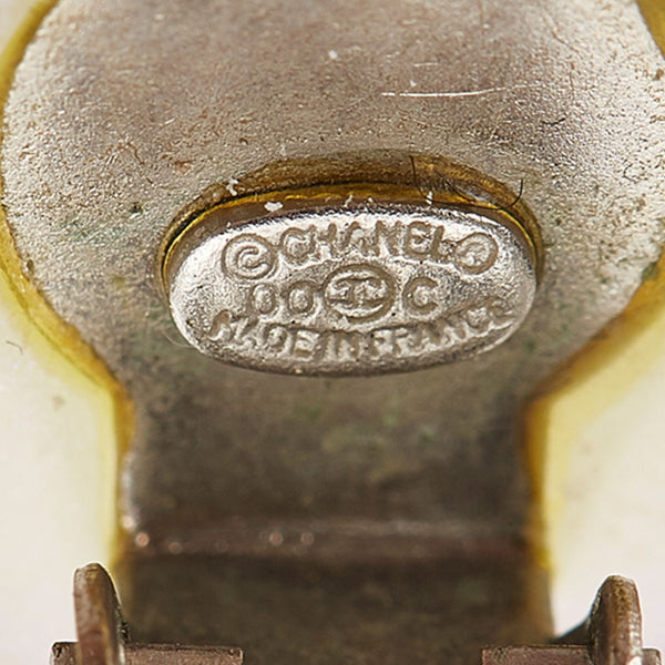 シャネル ホワイト パープル プラスチック メタル ココマーク イヤリング レディース CHANEL 中古