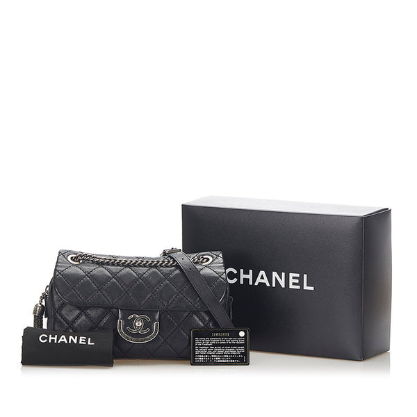 シャネル マイクロココ ココマーク フリンジ ブラック レザー チェーン ショルダーバッグ レディース CHANEL 中古