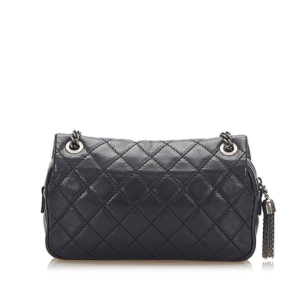 シャネル マイクロココ ココマーク フリンジ ブラック レザー チェーン ショルダーバッグ レディース CHANEL 中古