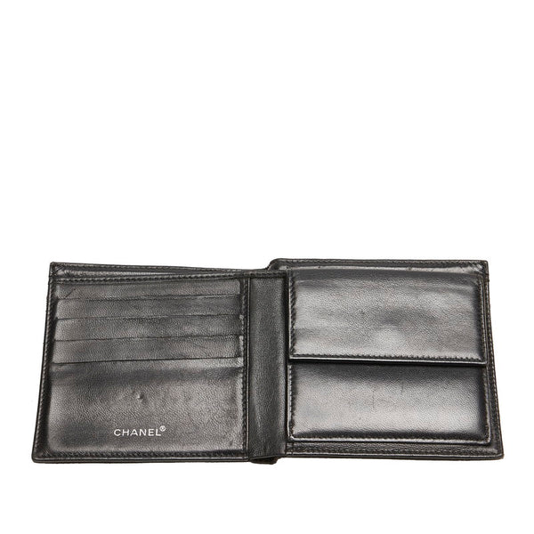 シャネル ニュートラルライン ブラック ナイロン レザー 二つ折り財布 レディース CHANEL 【中古】
