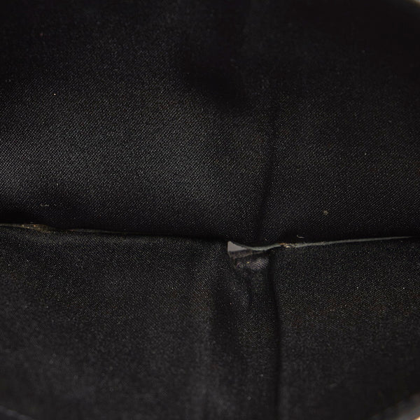 シャネル ニュートラルライン ブラック ナイロン レザー 二つ折り財布 レディース CHANEL 【中古】