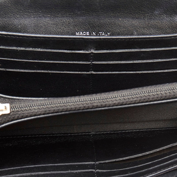 シャネル ブラック パテントレザー 長財布 レディース CHANEL 【中古】