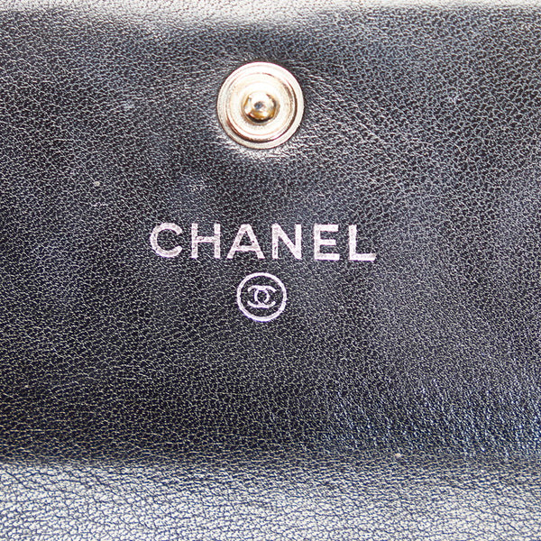 シャネル ブラック パテントレザー 長財布 レディース CHANEL 【中古】