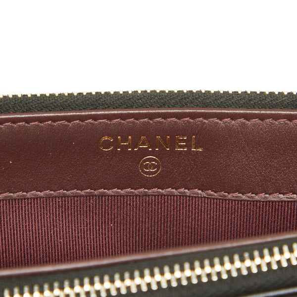シャネル マトラッセ エンプロイダリー ブラック ラムスキン ウォレットチェーン レディース CHANEL 中古