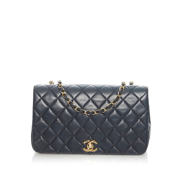 シャネル マトラッセ 24 シングルフラップ チェーン ショルダーバッグ  ブラック ラムスキン レディース CHANEL 【中古】