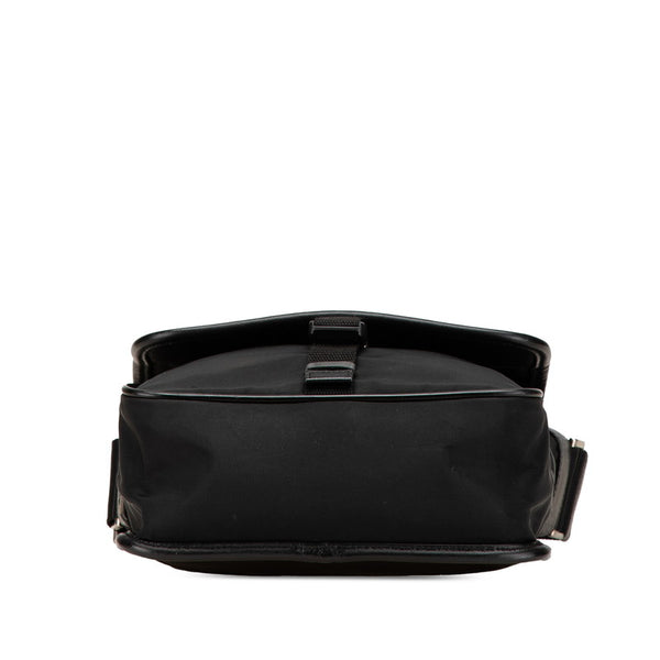 プラダ 三角ロゴプレート ショルダーバッグ ブラック ナイロン レザー レディース PRADA 【中古】