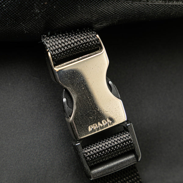 プラダ 三角ロゴプレート ショルダーバッグ ブラック ナイロン レザー レディース PRADA 【中古】