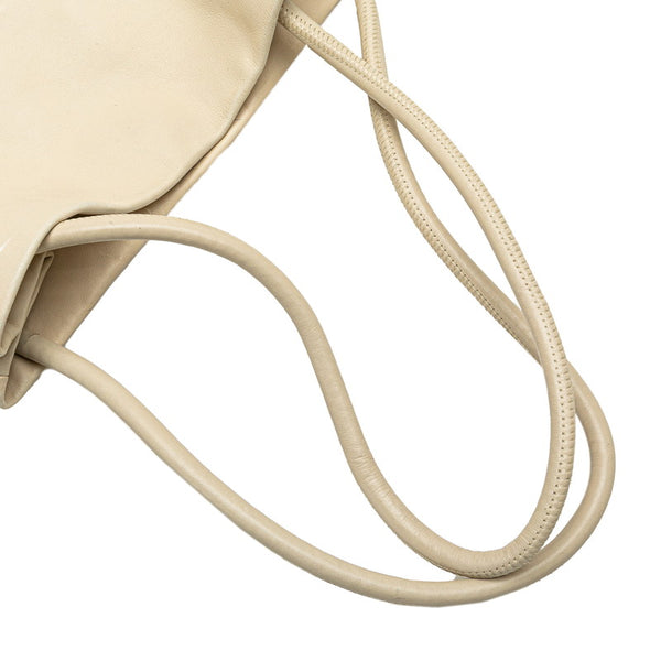 シャネル カメリア ココマーク ハンドバッグ トートバッグ ベージュ レザー レディース CHANEL 【中古】