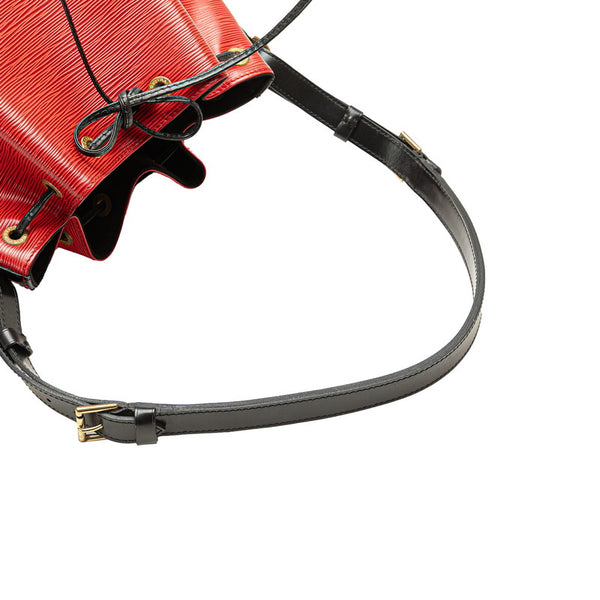 ルイ ヴィトン エピ プチノエ ショルダーバッグ M44172 カスティリアンレッド ノワール ブラック レザー レディース LOUIS VUITTON 【中古】