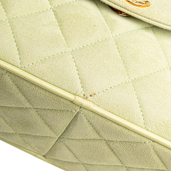 シャネル ココマーク ダイアナ タッセル チェーン ショルダーバッグ ライムグリーン ヌバック レディース CHANEL 【中古】
