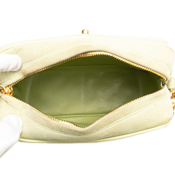 シャネル ココマーク ダイアナ タッセル チェーン ショルダーバッグ ライムグリーン ヌバック レディース CHANEL 【中古】