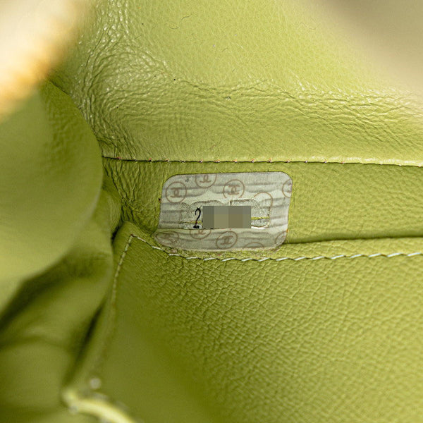 シャネル ココマーク ダイアナ タッセル チェーン ショルダーバッグ ライムグリーン ヌバック レディース CHANEL 【中古】