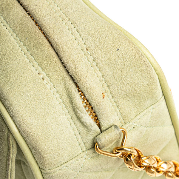 シャネル ココマーク ダイアナ タッセル チェーン ショルダーバッグ ライムグリーン ヌバック レディース CHANEL 【中古】