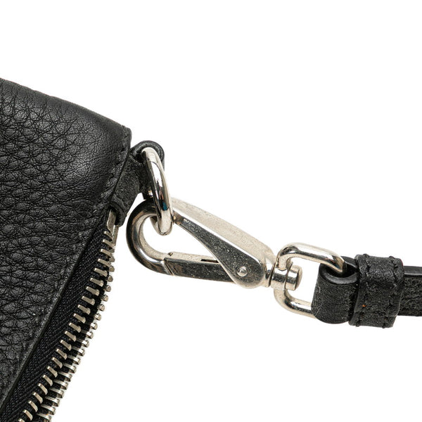 プラダ 三角ロゴプレート 斜め掛け ショルダーバッグ BT0997 ブラック レザー レディース PRADA 【中古】