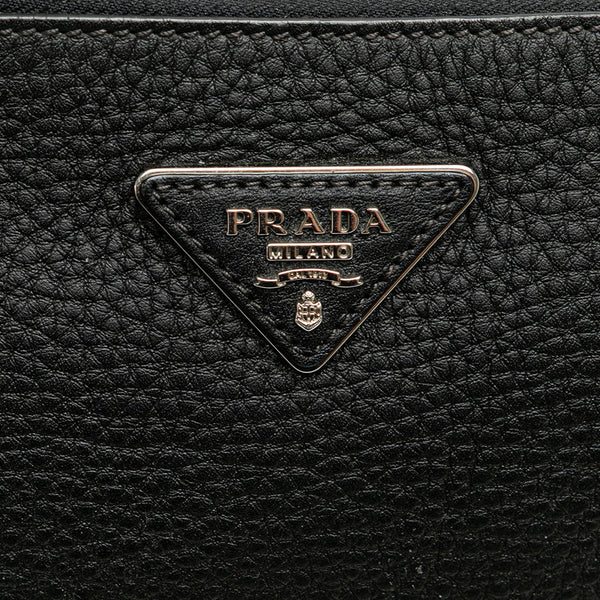 プラダ 三角ロゴプレート 斜め掛け ショルダーバッグ BT0997 ブラック レザー レディース PRADA 【中古】
