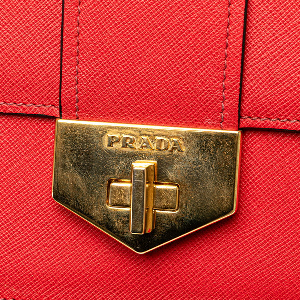 プラダ サフィアーノ チェーン ショルダーバッグ レッド ゴールド レザー レディース PRADA 【中古】