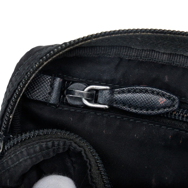 プラダ ポーチ コスメポーチ ブラック ナイロン レディース PRADA 【中古】