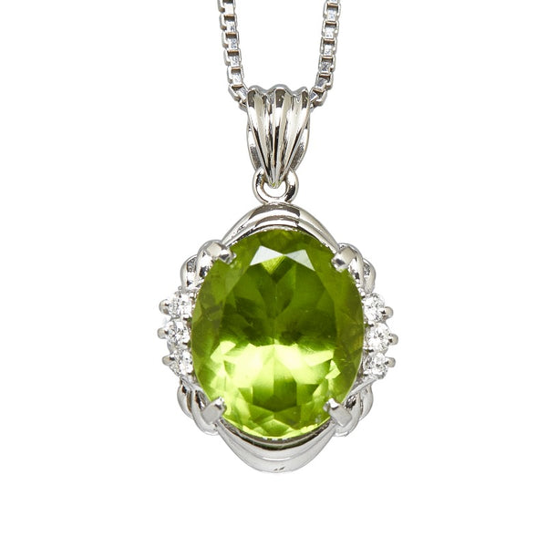 Pt900 プラチナ Pt850 プラチナ ペリドット5.31ct ダイヤ0.09ct ネックレス レディース 【中古】