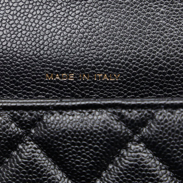 シャネル マトラッセ ココマーク 斜め掛け チェーン ショルダーウォレット ブラック キャビアスキン レディース CHANEL 【中古】