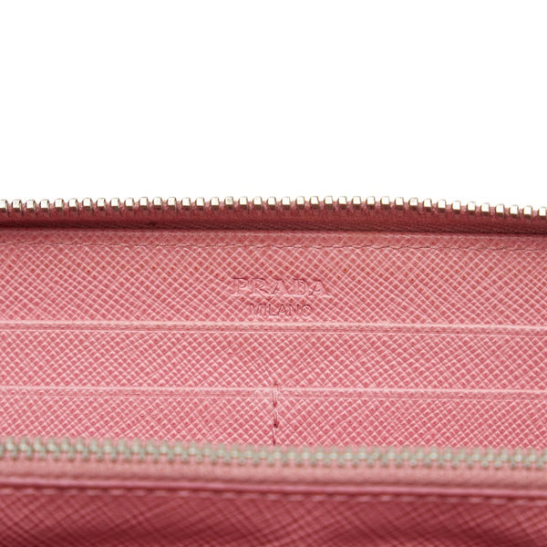 プラダ サフィアーノ リボン ラウンドジップ 長財布 ピンク レザー レディース PRADA 【中古】