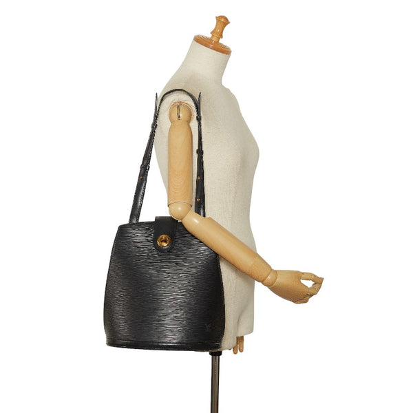 ルイ ヴィトン エピ クリュニー ショルダーバッグ M52252 ノワール ブラック レザー レディース LOUIS VUITTON 【中古】