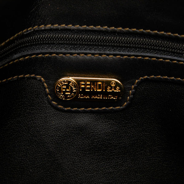 フェンディ ペカン 斜め掛け ショルダーバッグ ブラック グレー PVC レザー レディース FENDI 【中古】