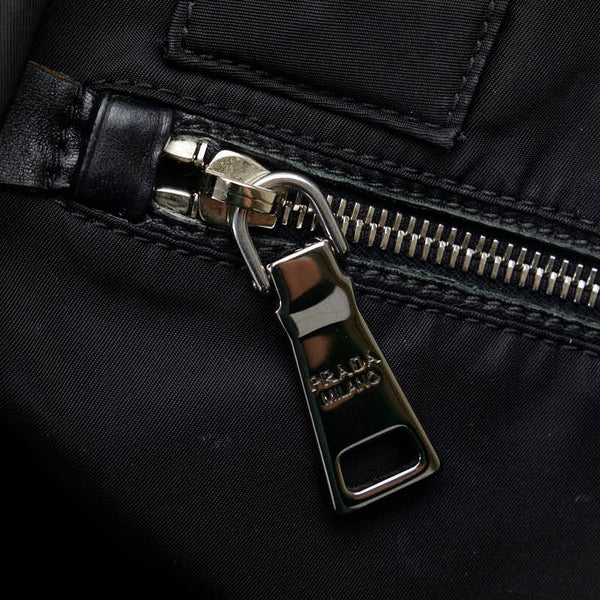 プラダ カモフラ 迷彩 リバーシブル ショルダーバッグ ハンドバッグ 2WAY カーキ マルチカラー ナイロン レディース PRADA 【中古】