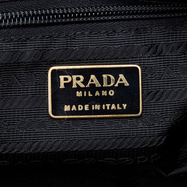プラダ 三角ロゴプレート チェーン ショルダーバッグ ブラック ゴールド ナイロン レザー レディース PRADA 【中古】