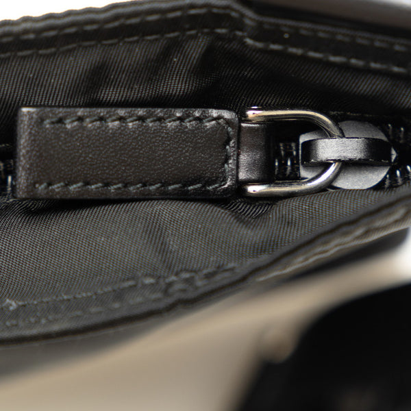 プラダ 三角ロゴプレート ショルダーバッグ BT0176 ブラック ナイロン レディース PRADA 【中古】