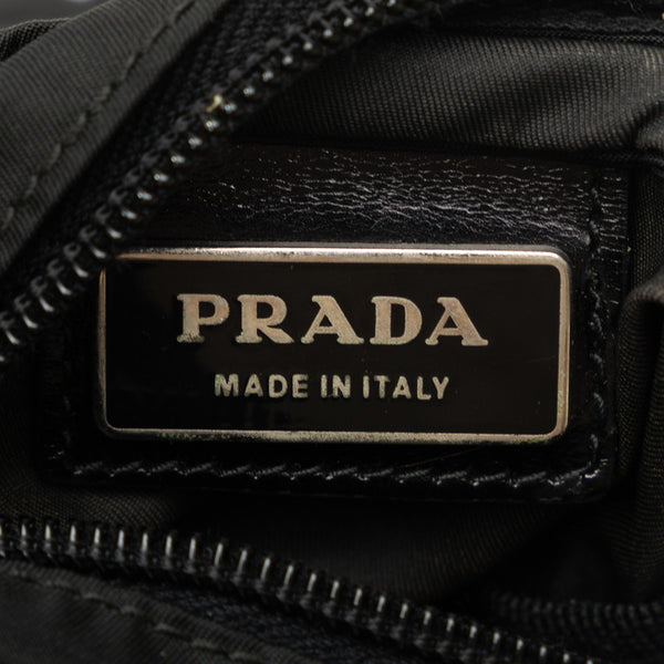 プラダ 三角ロゴプレート ショルダーバッグ BT0176 ブラック ナイロン レディース PRADA 【中古】