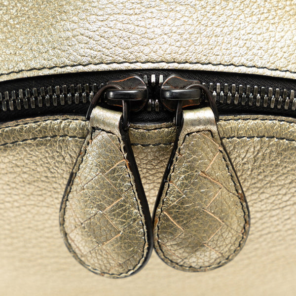 ボッテガヴェネタ イントレチャート リュック バックパック ゴールド レザー レディース BOTTEGAVENETA 【中古】
