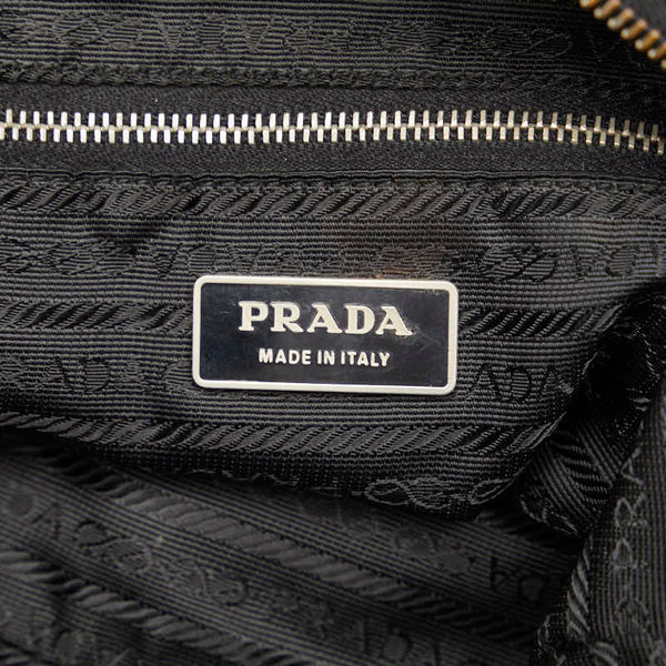 プラダ 三角ロゴプレート ワンショルダーバッグ ブラック ナイロン レザー レディース PRADA 【中古】