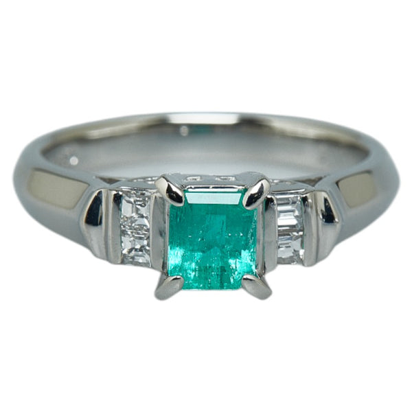 Pt850 プラチナ エメラルド0.48ct ダイヤ0.15ct リング 指輪 レディース 10.5号 【中古】