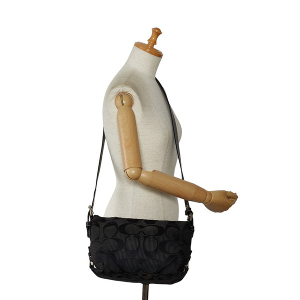 コーチ シグネチャー 斜め掛け ショルダーバッグ F15068 ブラック キャンバス レザー レディース COACH 【中古】