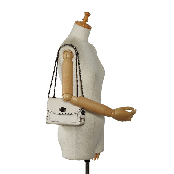 コーチ パーカー 18 ウィズ ボーダー リベット チョーク チェーン ショルダーバッグ 29389 アイボリー ホワイト レザー レディース COACH 【中古】