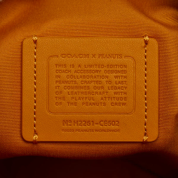 コーチ コラボ スヌーピー ウッドストック トラックパック ショルダーバッグ ボディバッグ CE602 アイボリー ホワイト レザー レディース COACH 【中古】