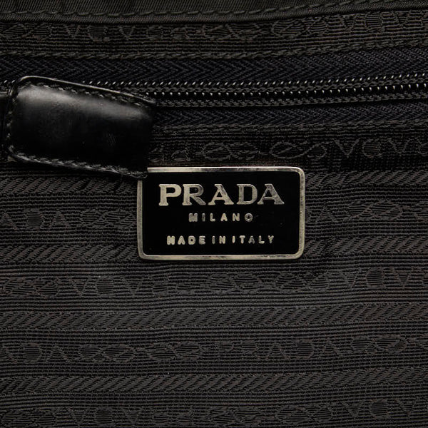 プラダ 三角ロゴプレート リュック バックパック ブラック ナイロン レザー レディース PRADA 【中古】