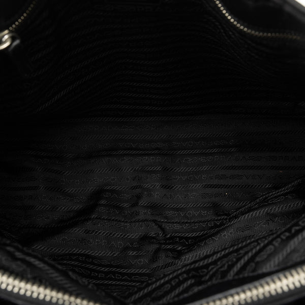 プラダ 三角ロゴプレート チェーンショルダーバッグ BR2211 ブラック ナイロン レザー レディース PRADA 【中古】