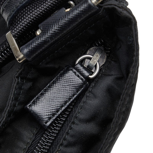 プラダ 斜め掛け ショルダーバッグ ブラック ナイロン レディース PRADA 【中古】